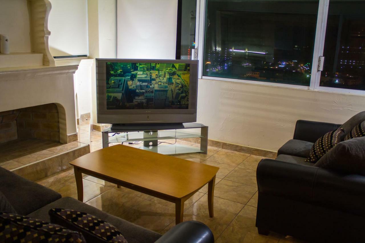 3 Dolphins Apartment Rosarito Bagian luar foto